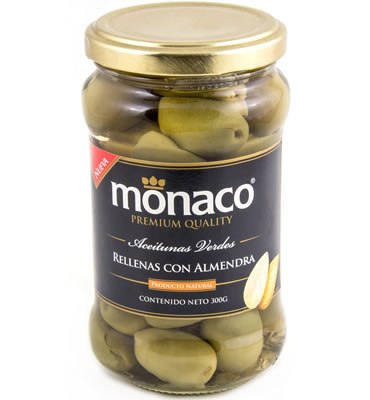 Green Olives stuffed with Almonds